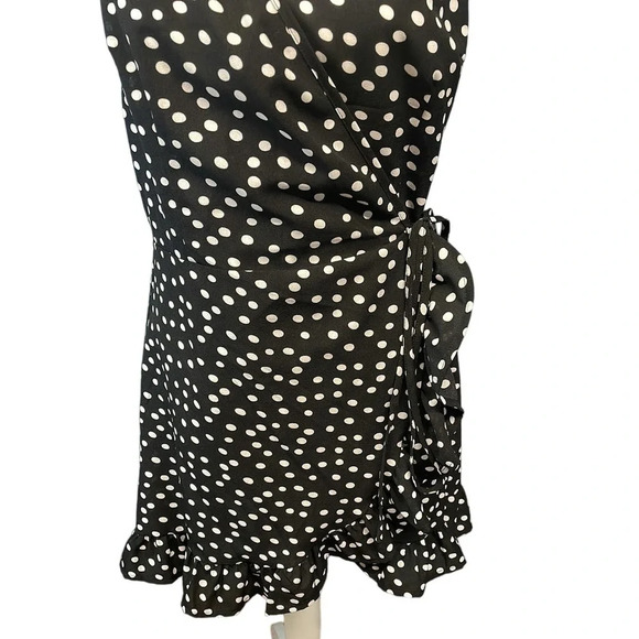 Princess Polly Her Jewel Black‎ & White Polka Dot Mini Dress Size 8 - Picture 8 of 10